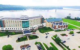 Grand Harbor Resort
